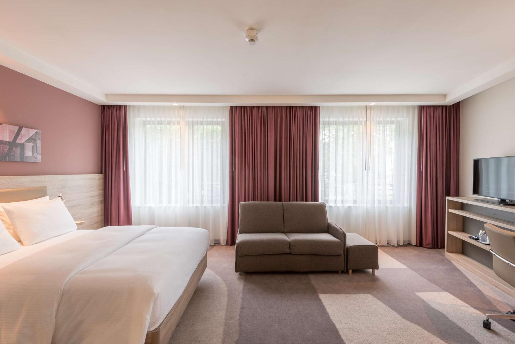 Hampton By Hilton Frankfurt City Centre East Frankfurt am Main Ngoại thất bức ảnh