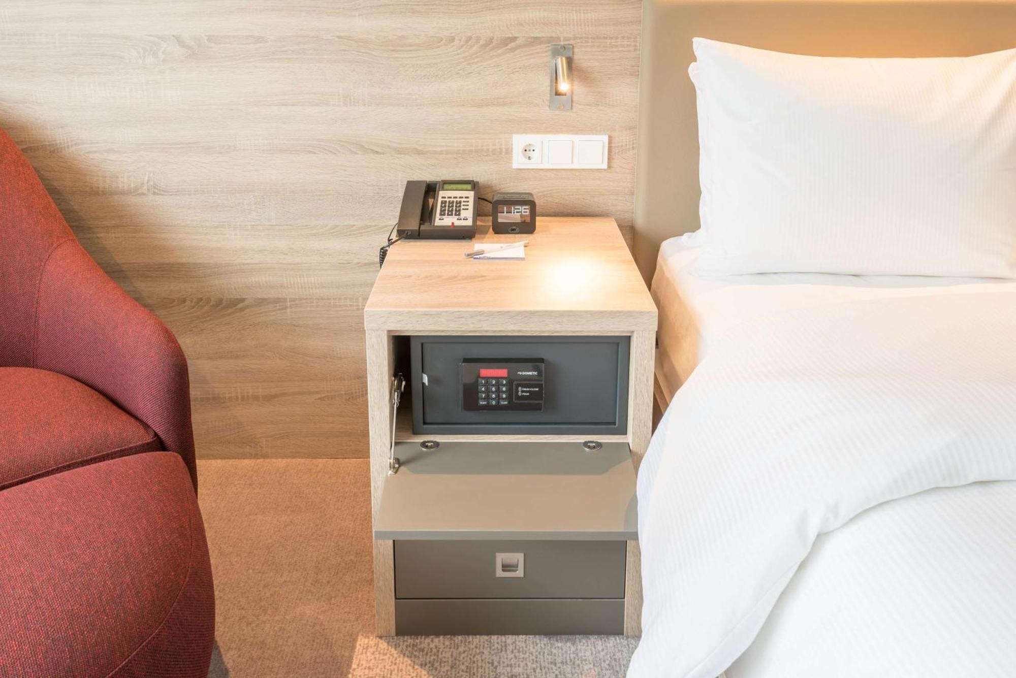 Hampton By Hilton Frankfurt City Centre East Frankfurt am Main Ngoại thất bức ảnh
